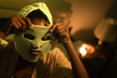 Werkt een LED-gezichtsmasker echt of is het hype?